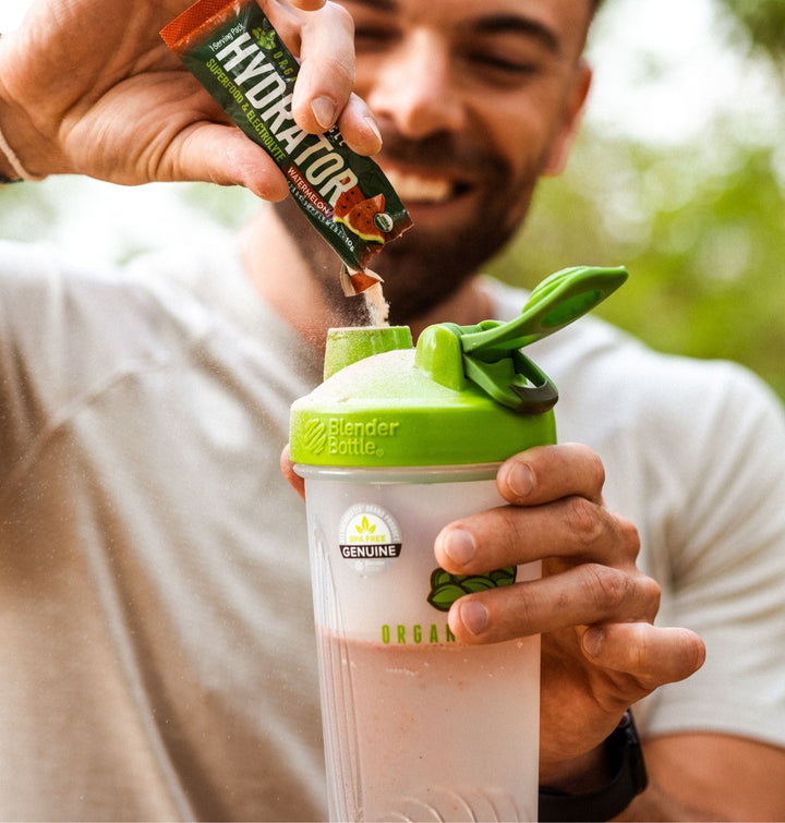 Organic Muscle Blender Bottle w/Classic Loop Top - 28oz - Organic Muscle Fitness SupplementsOrganic Muscle Fitness SupplementsOrganic Muscle Fitness Supplements